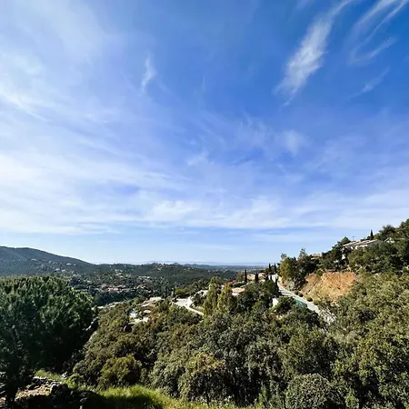 Eden Pour 8 Personnes Climatisee Avec Piscine Chauffee Et Vue A La Londe-les-Maures