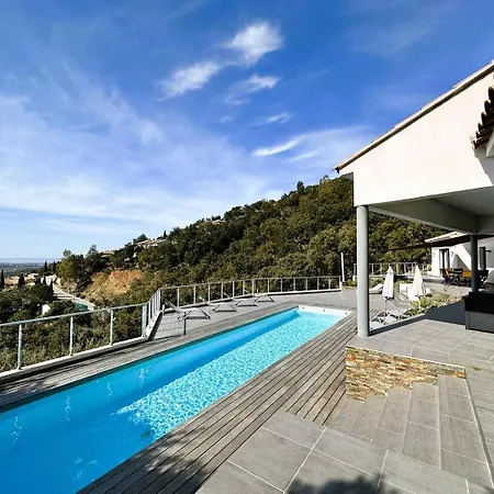 Eden Pour 8 Personnes Climatisee Avec Piscine Chauffee Et Vue A