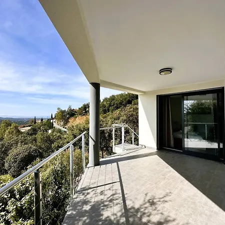 Eden Pour 8 Personnes Climatisee Avec Piscine Chauffee Et Vue A *